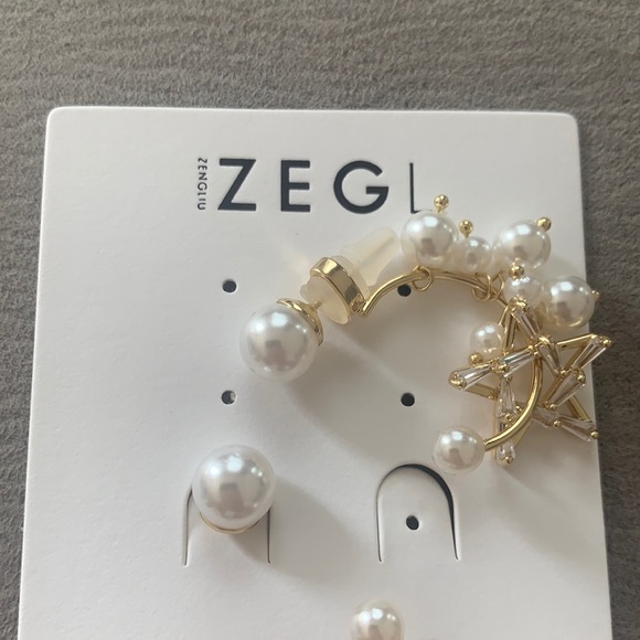 New earring - Picture 2 of 3